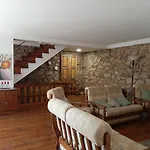 Casa Na Aldeia - Entre Fundao E Covilha 度假居 *